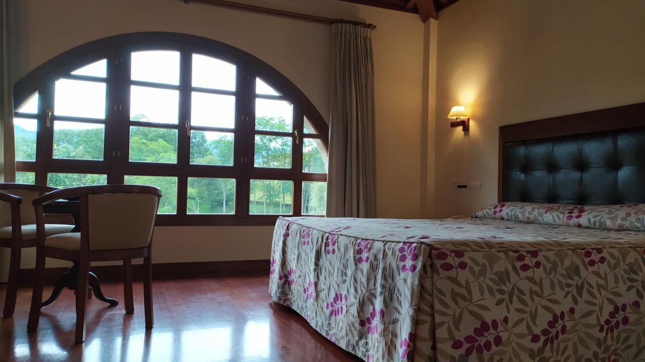 Hotel Valle Las Luinas Soto de Luiña エクステリア 写真