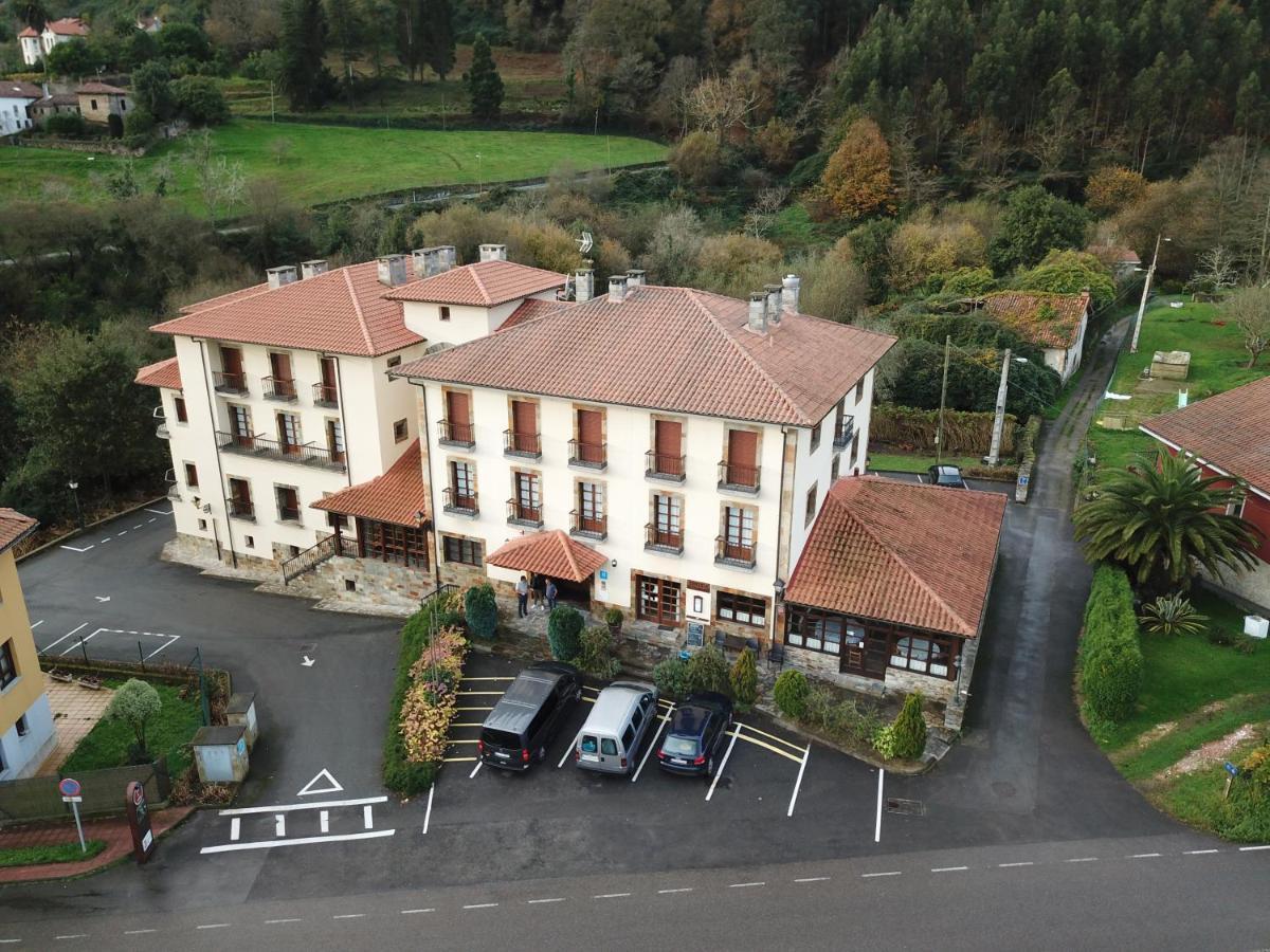 Hotel Valle Las Luinas Soto de Luiña エクステリア 写真