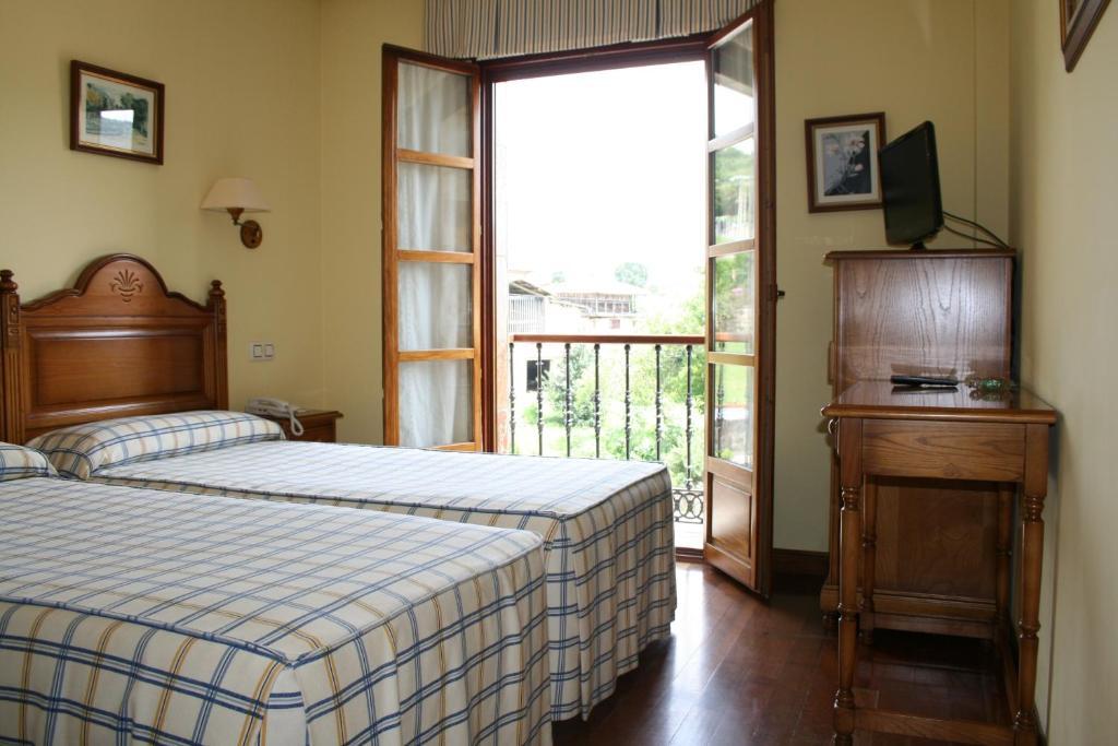 Hotel Valle Las Luinas Soto de Luiña 部屋 写真