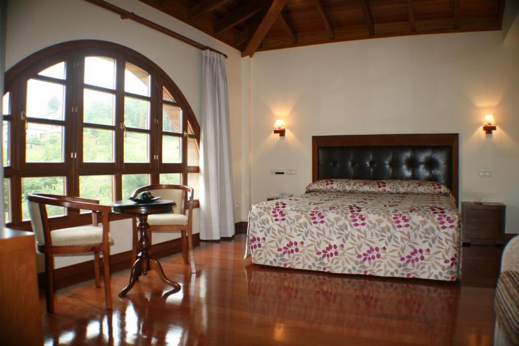 Hotel Valle Las Luinas Soto de Luiña 部屋 写真
