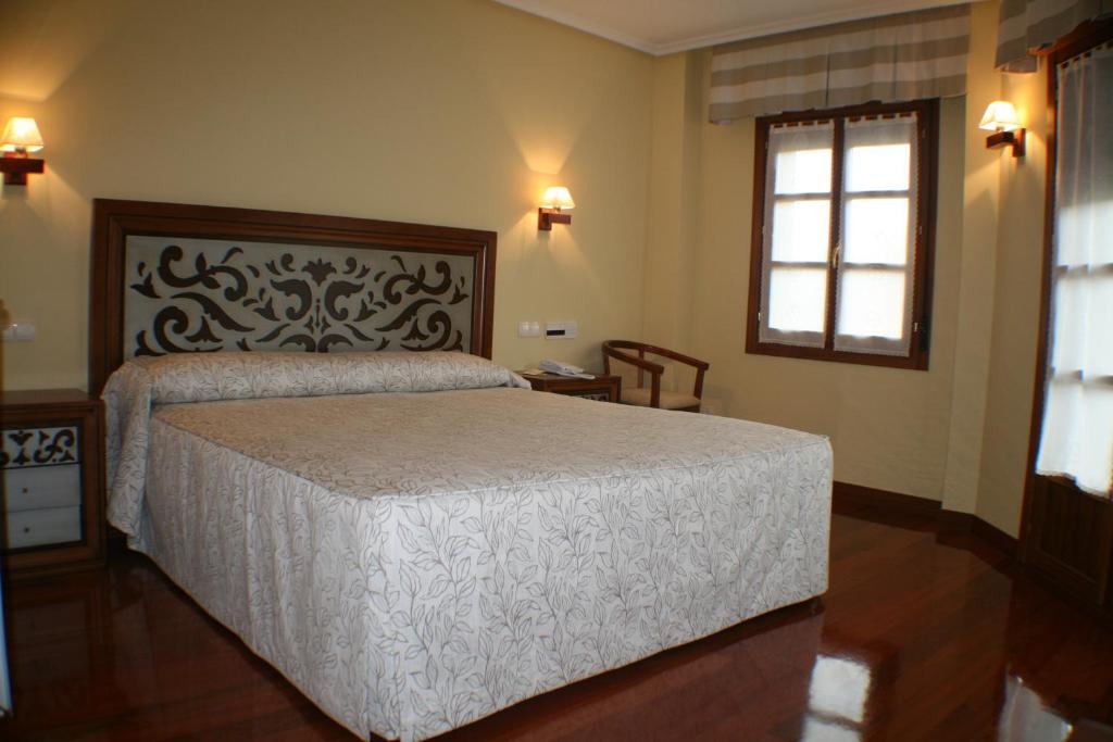Hotel Valle Las Luinas Soto de Luiña 部屋 写真